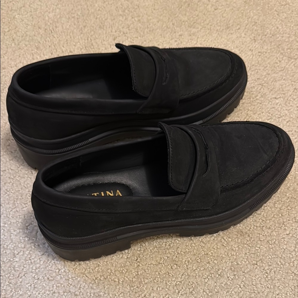 Women’s Black Loafers